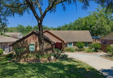 11311 Linbanks Place Tampa FL 33617
