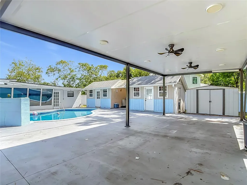 1506 S Oregon Circle Tampa FL 33612