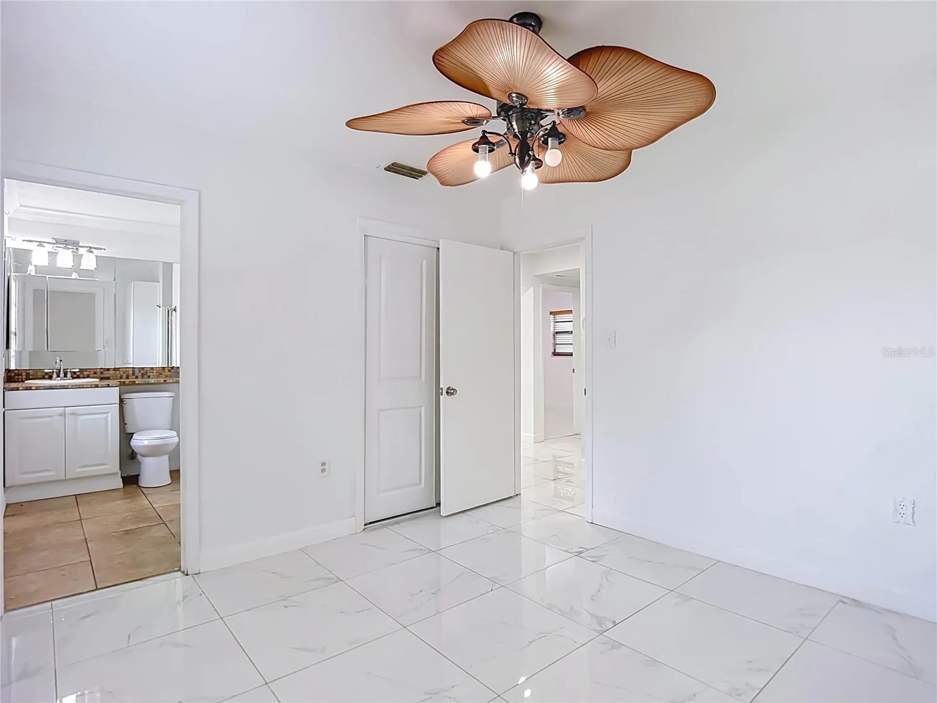 1506 S Oregon Circle Tampa FL 33612