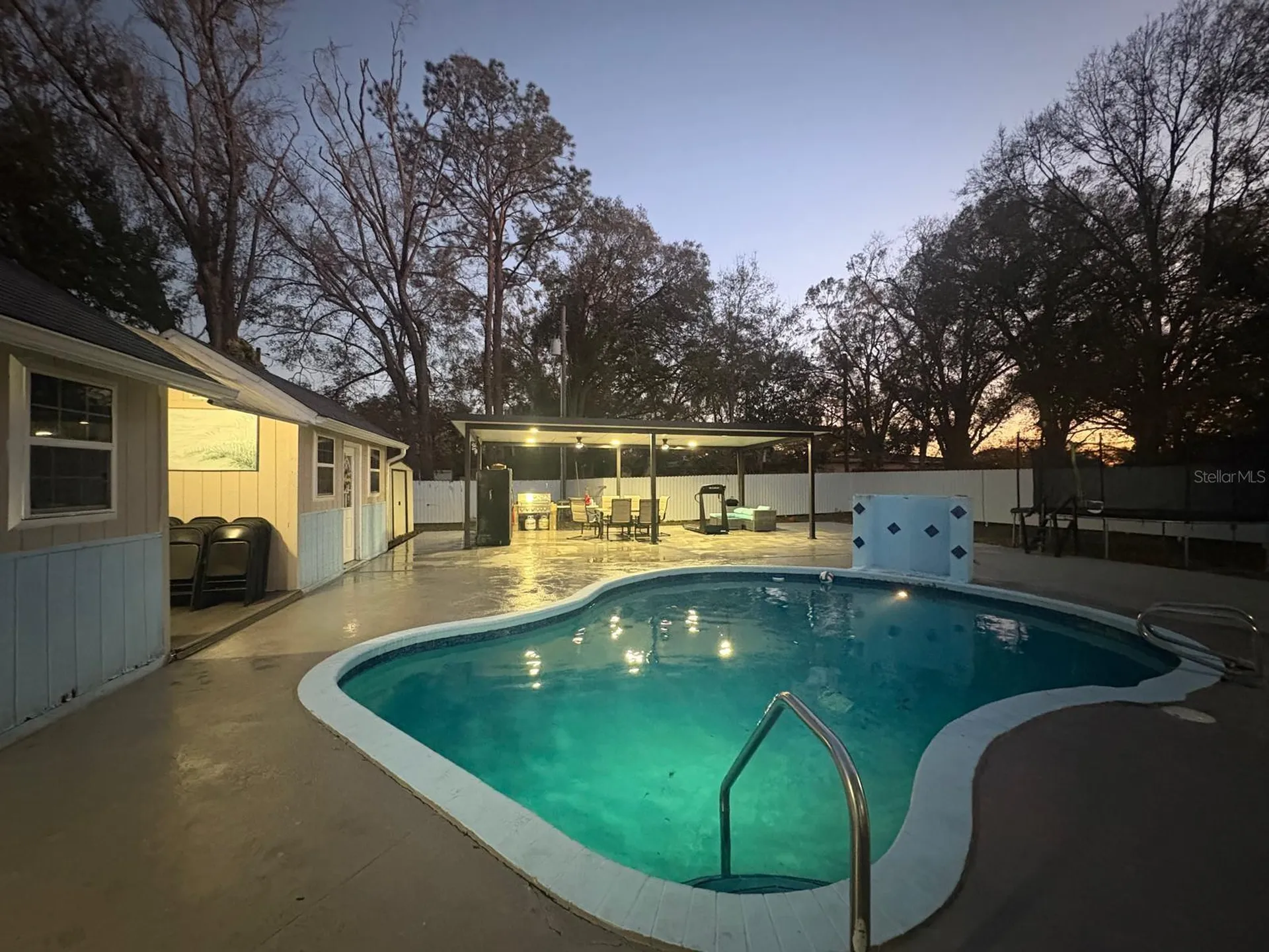 1506 S Oregon Circle Tampa FL 33612