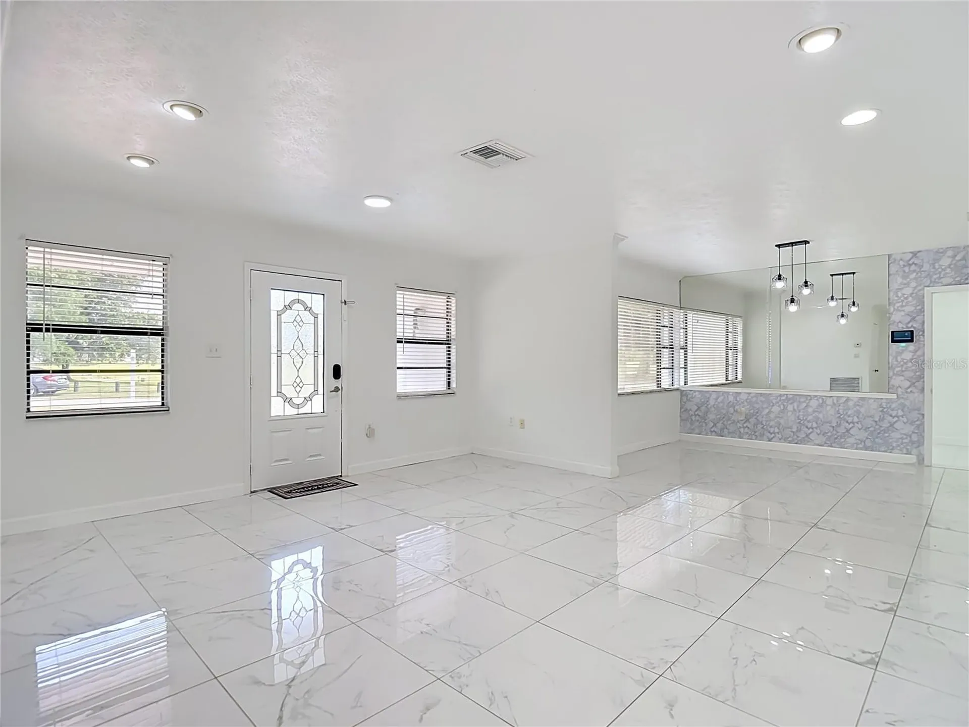 1506 S Oregon Circle Tampa FL 33612