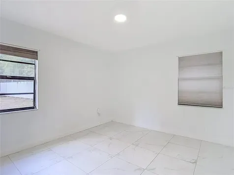 1506 S Oregon Circle Tampa FL 33612