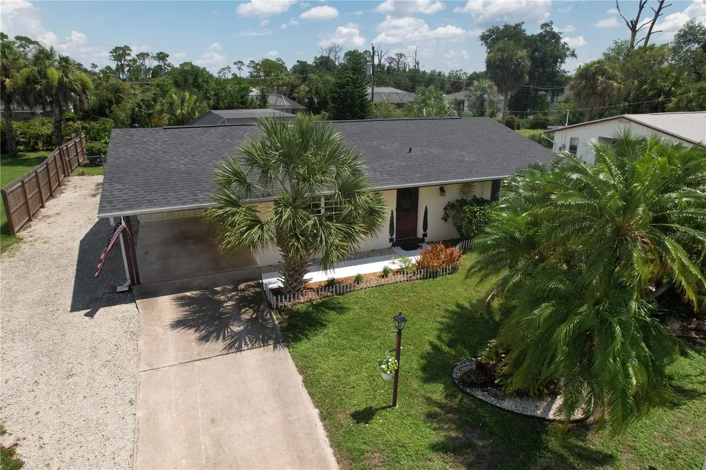 18190 Steele Avenue Port Charlotte FL 33948
