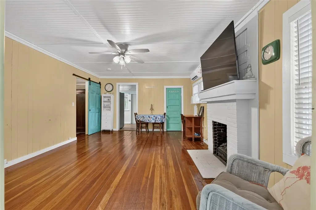 2 Alley A Yankeetown FL 34498