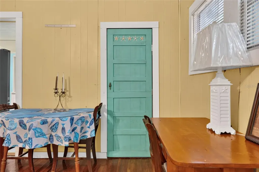 2 Alley A Yankeetown FL 34498