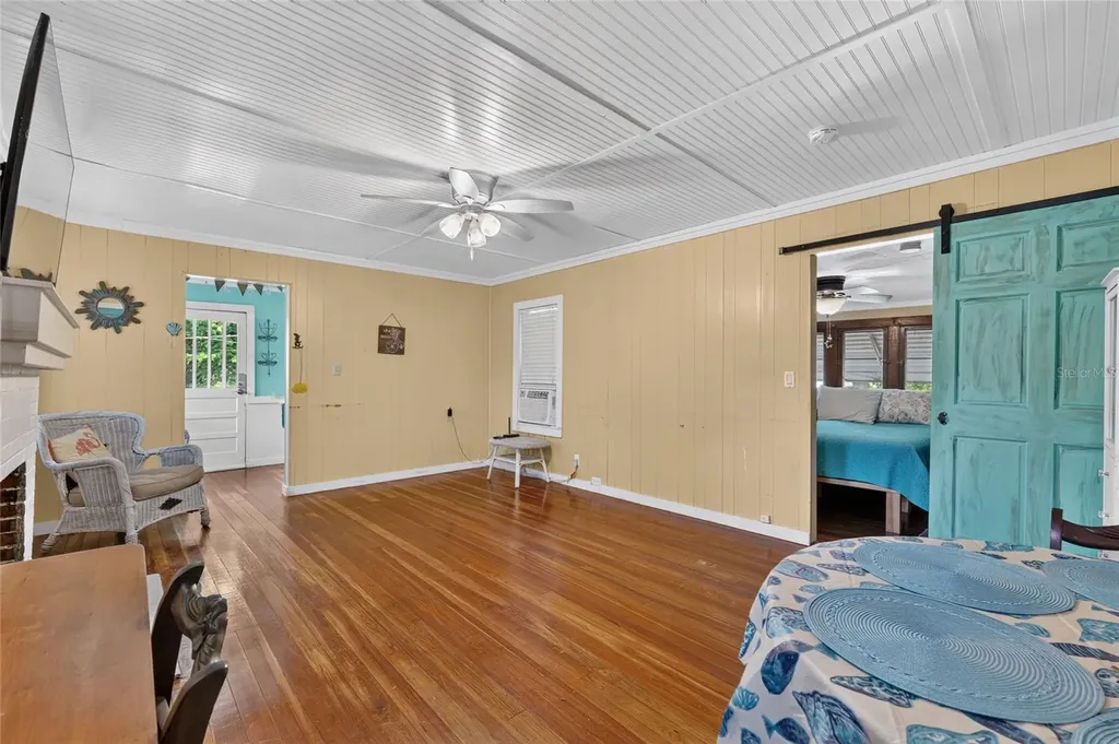 2 Alley A Yankeetown FL 34498