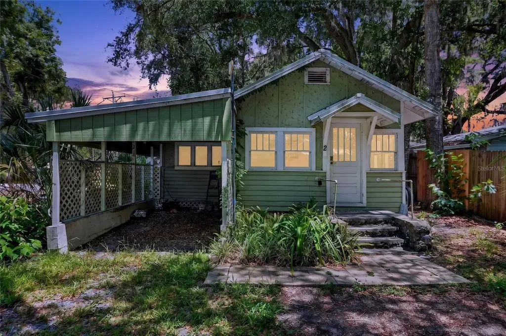 2 Alley A Yankeetown FL 34498