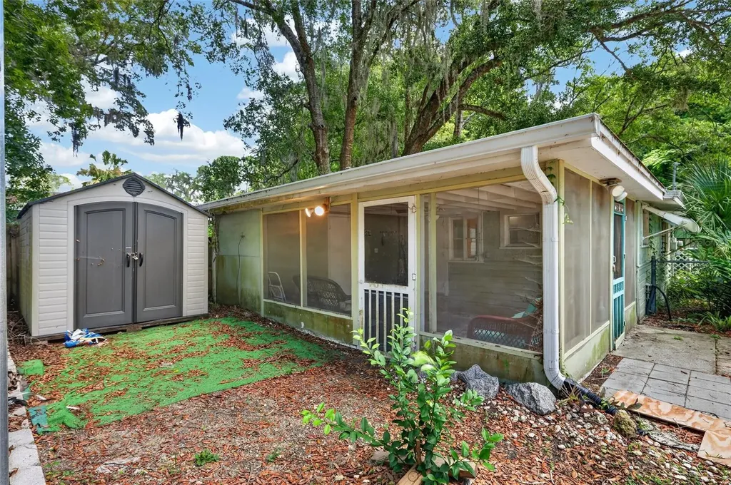 2 Alley A Yankeetown FL 34498