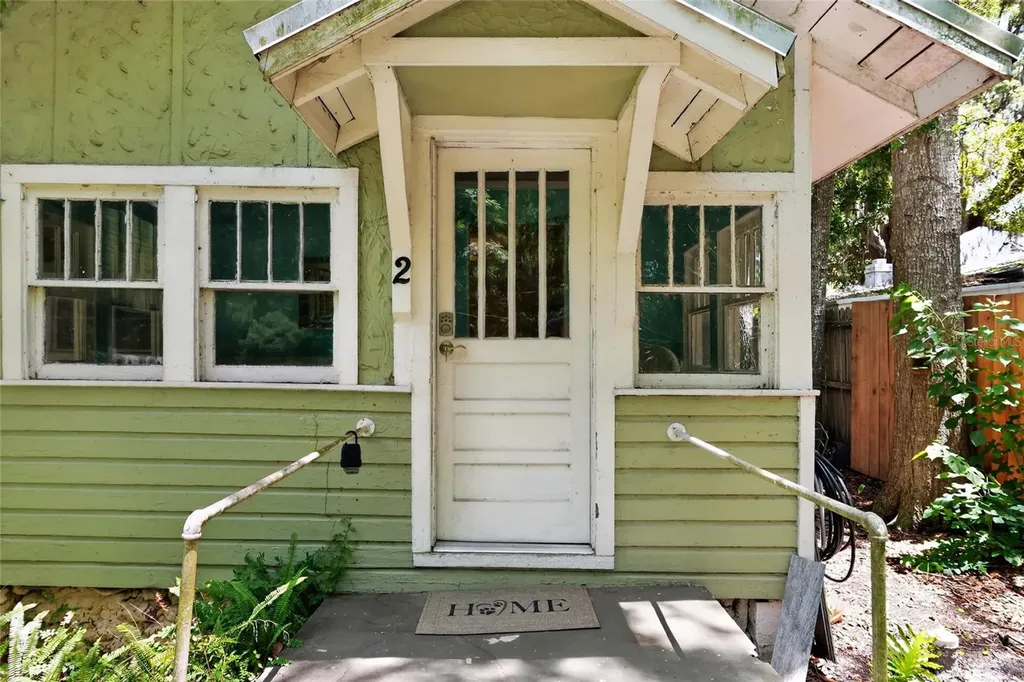 2 Alley A Yankeetown FL 34498