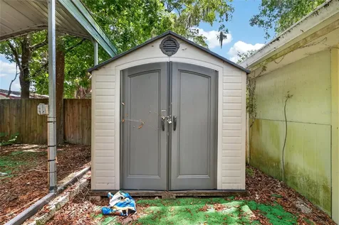 2 Alley A Yankeetown FL 34498