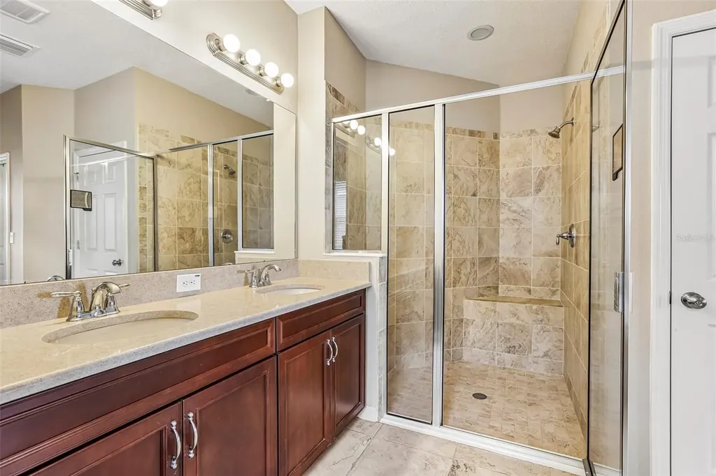 17628 Bright Wheat Drive Lithia FL 33547