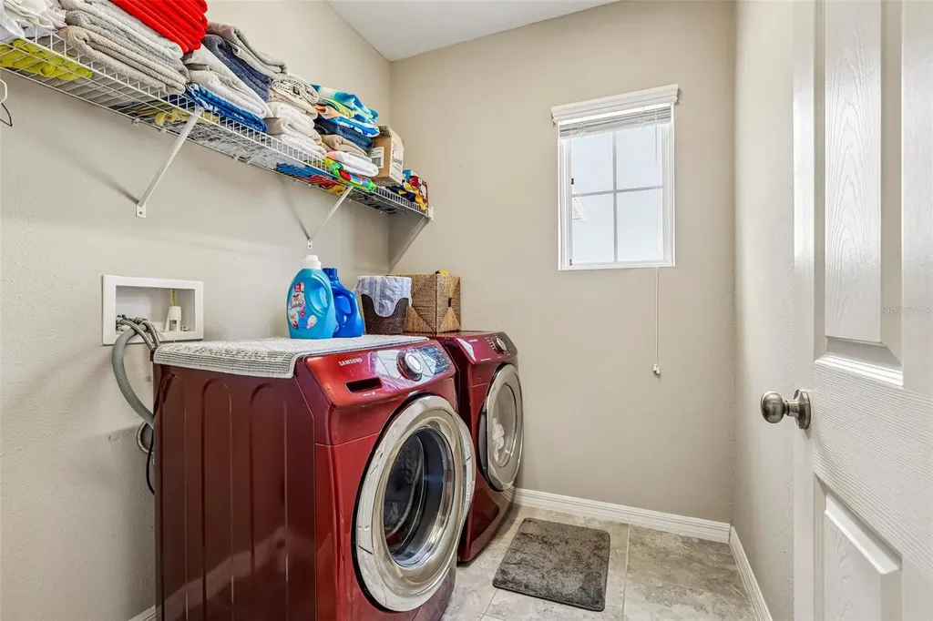 17628 Bright Wheat Drive Lithia FL 33547