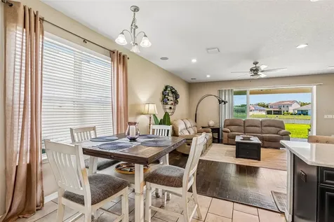 17628 Bright Wheat Drive Lithia FL 33547