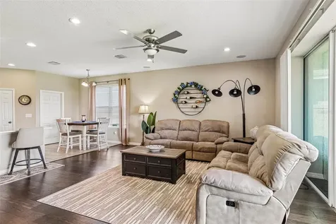 17628 Bright Wheat Drive Lithia FL 33547
