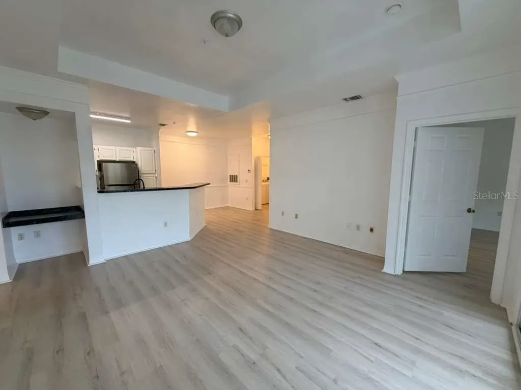 6413 Astor Village Avenue Orlando FL 32835