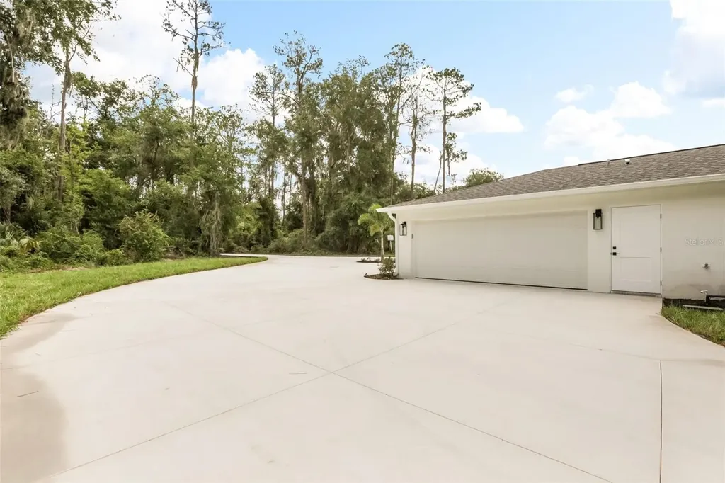 39251 County Road 439 Umatilla FL 32784