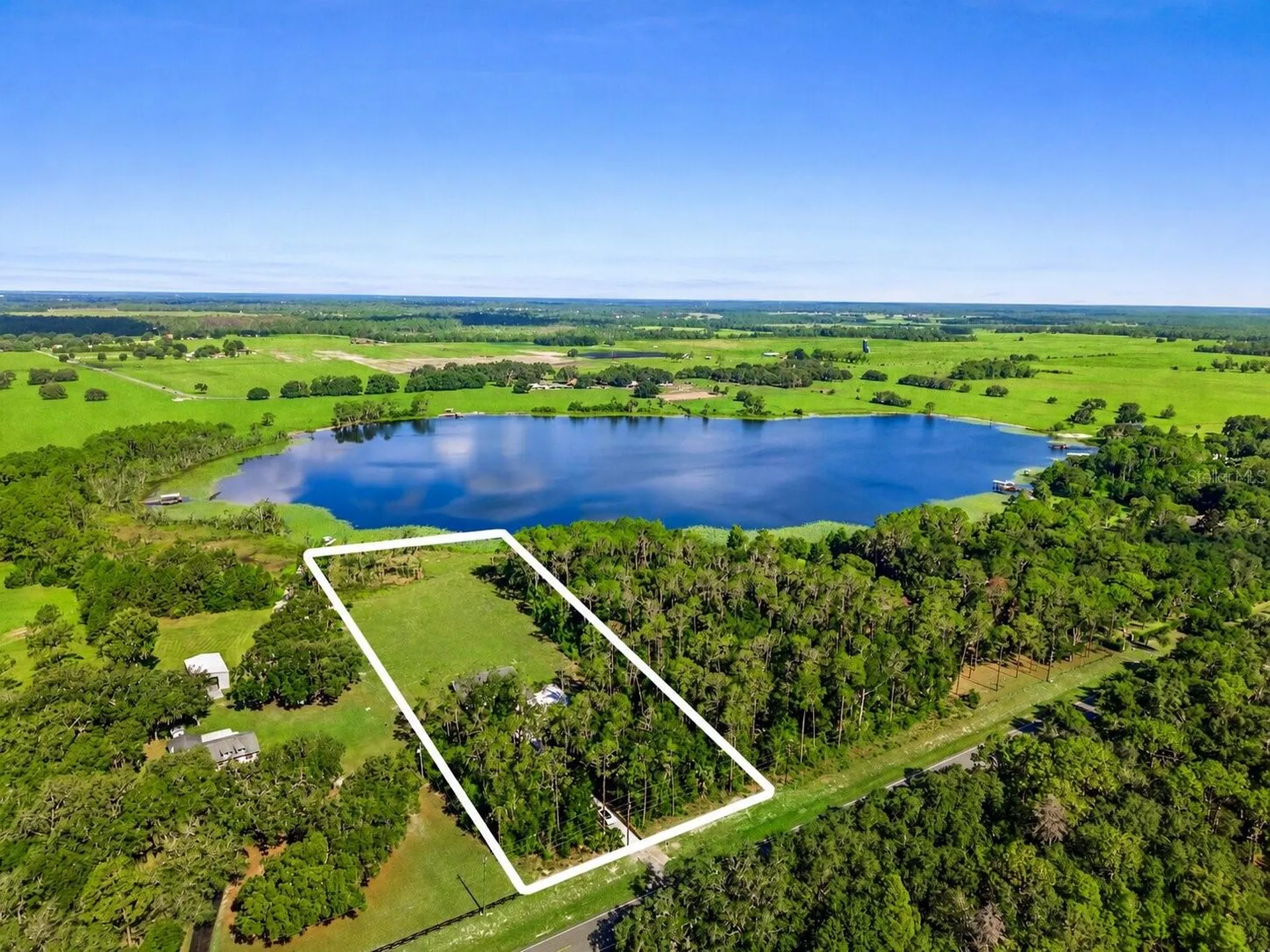 39251 County Road 439 Umatilla FL 32784