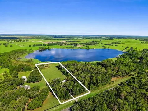 39251 County Road 439 Umatilla FL 32784