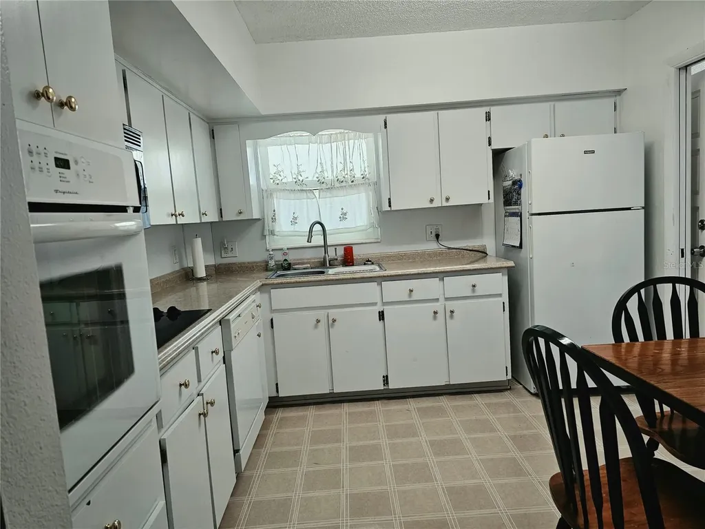 2292 Costa Rican Drive Clearwater FL 33763