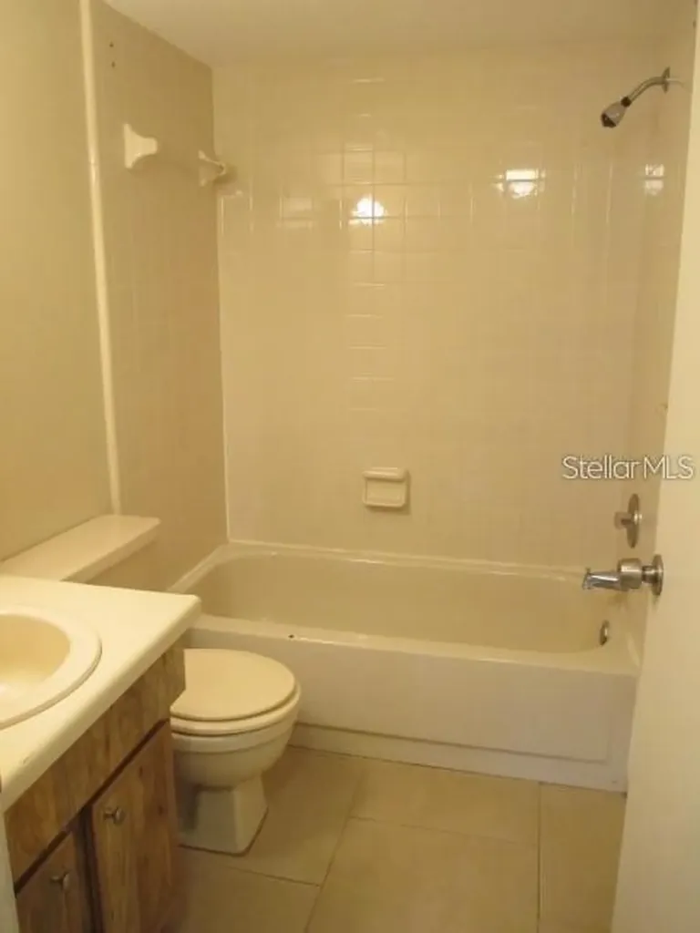 14227 Shadow Moss Lane Tampa FL 33613