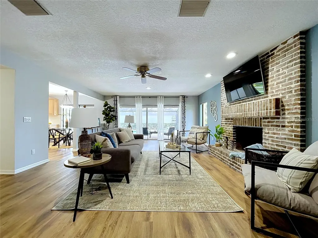 1711 Magdalene Manor Drive Tampa FL 33613