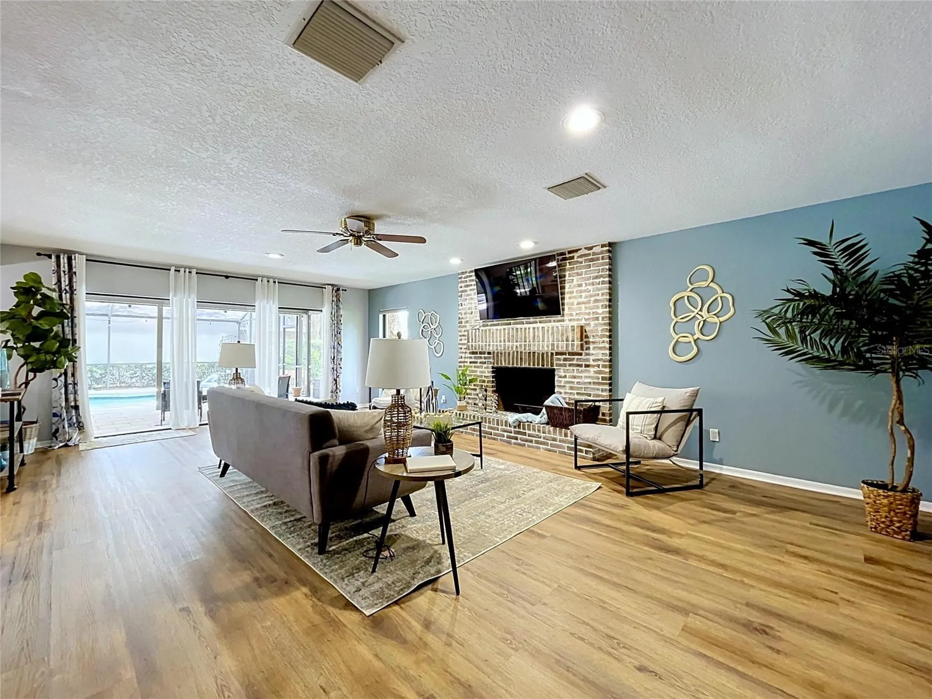 1711 Magdalene Manor Drive Tampa FL 33613