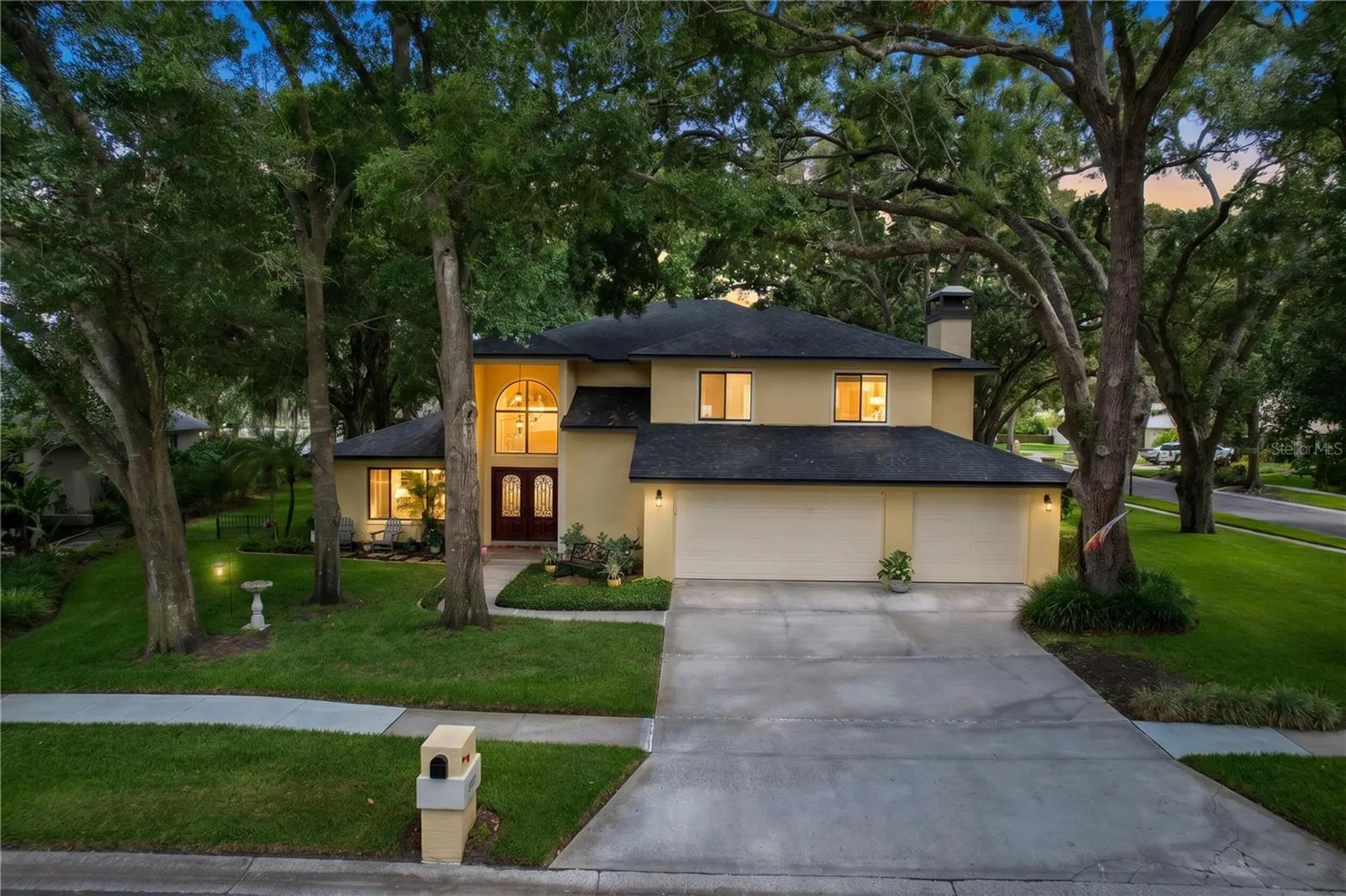 1711 Magdalene Manor Drive Tampa FL 33613