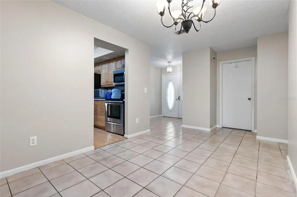 15648 Bear Creek Drive Tampa FL 33624
