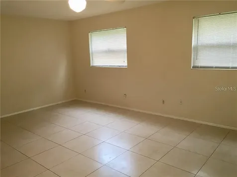2203 S Park Avenue Sanford FL 32771