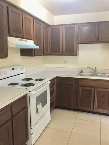 2203 S Park Avenue Sanford FL 32771