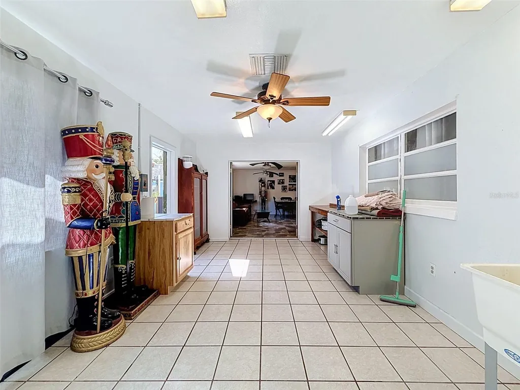 7813 Leo Kidd Avenue Port Richey FL 34668