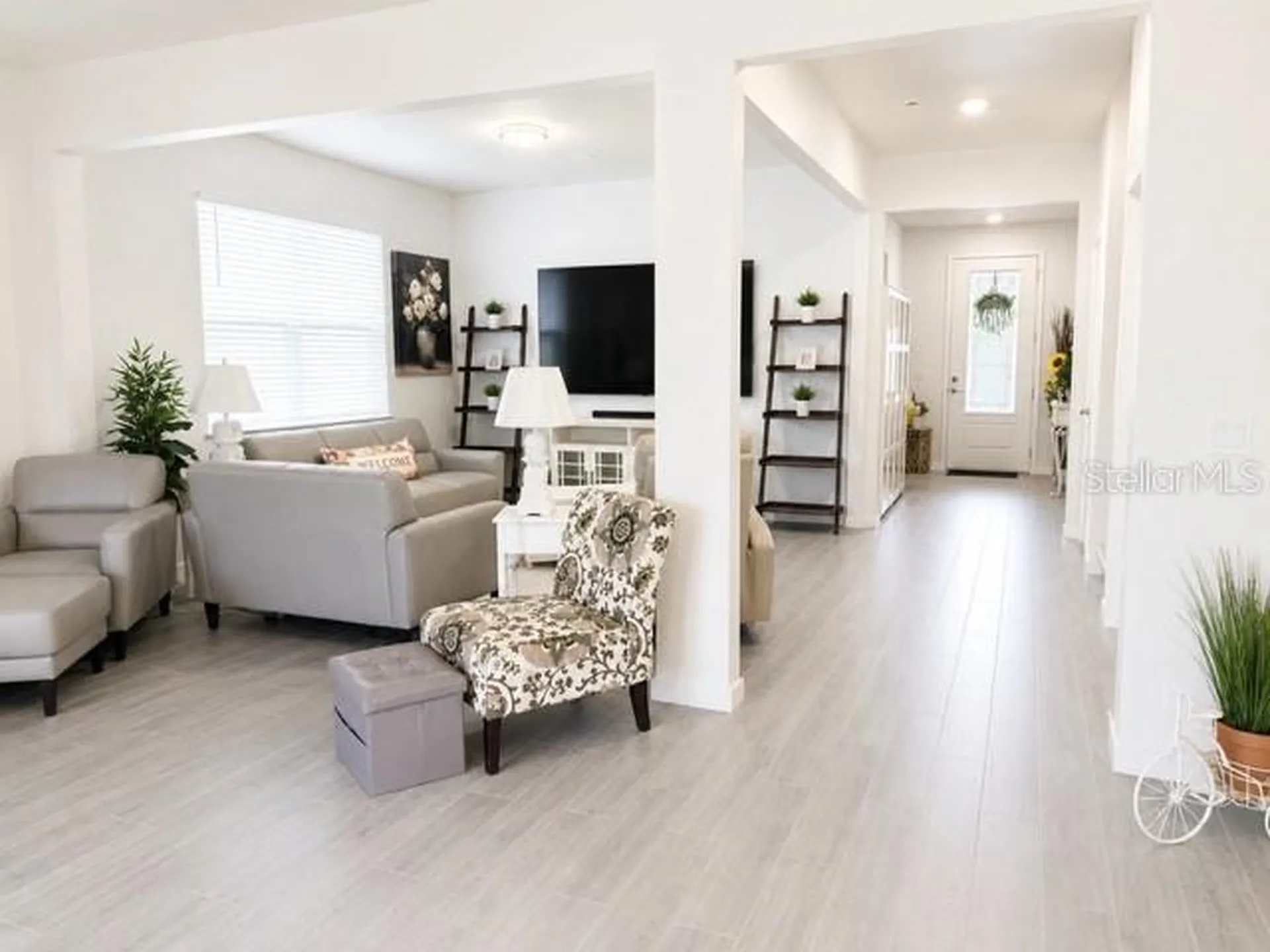 1457 Grand Palm Drive Orlando FL 32828