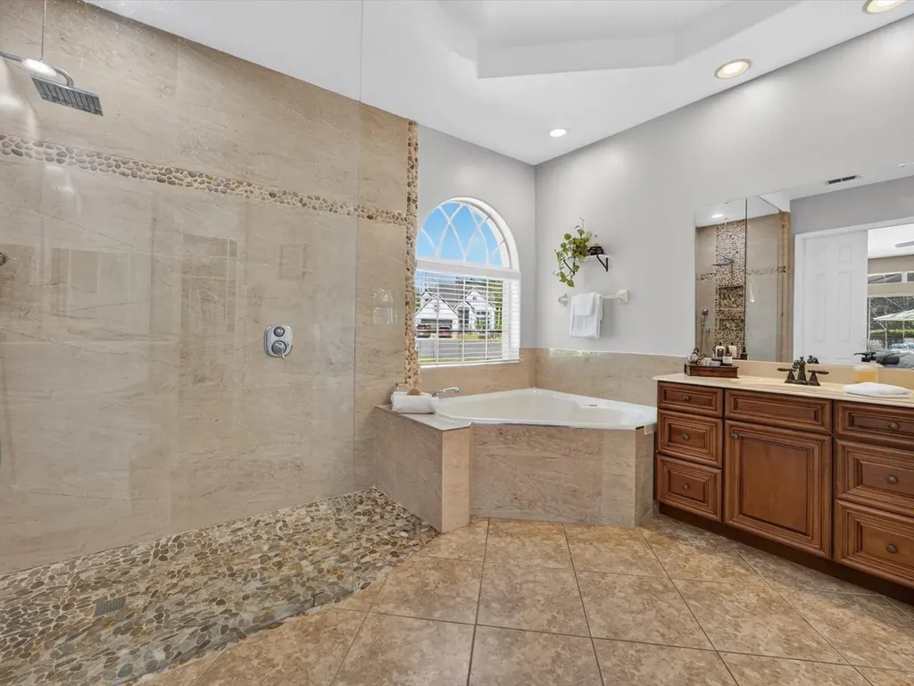 561 Harriswood Court Davenport FL 33837