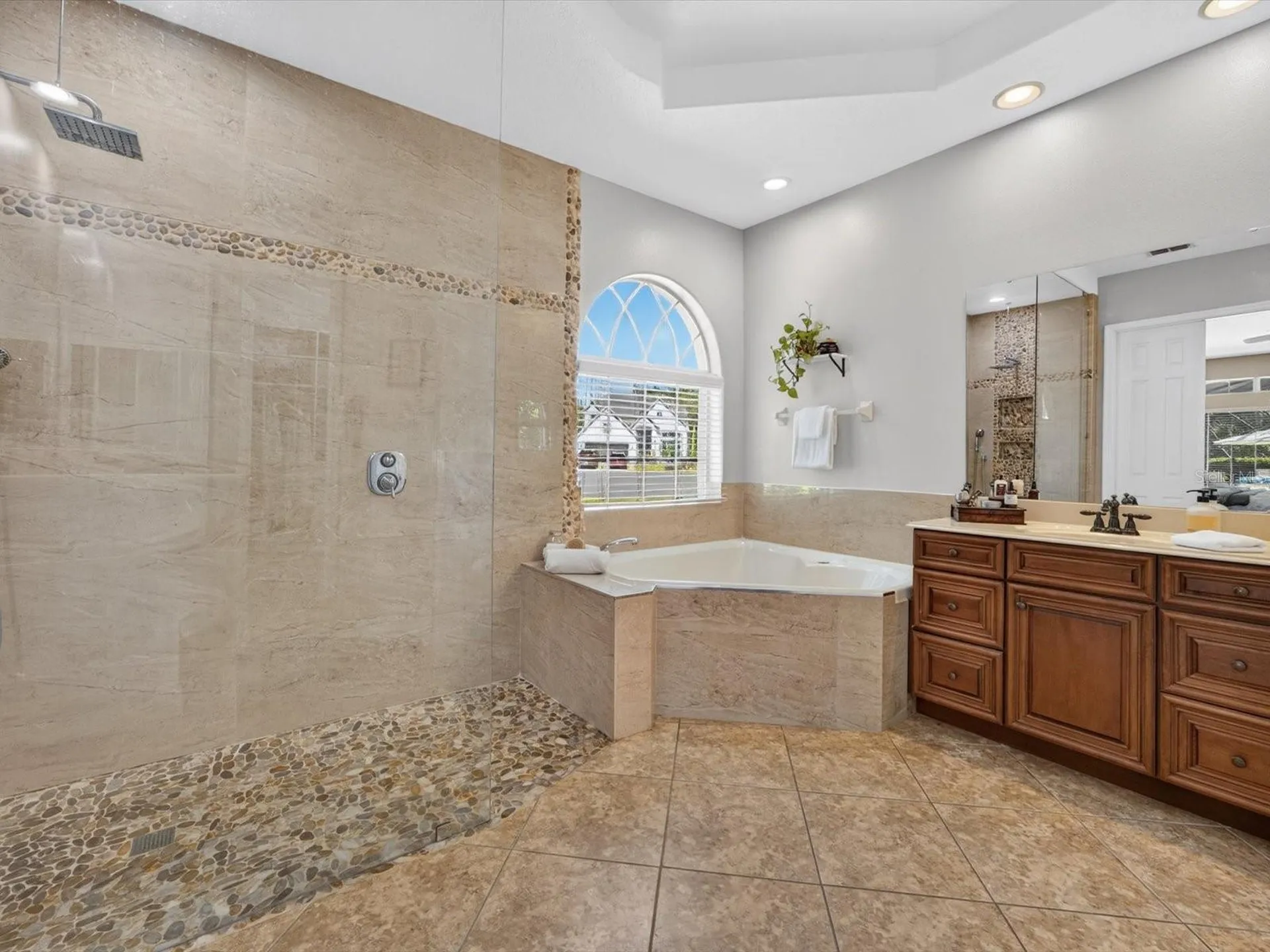 561 Harriswood Court Davenport FL 33837