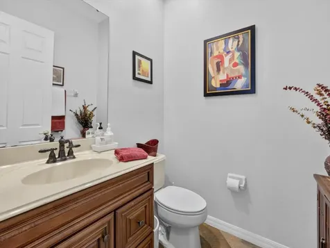 561 Harriswood Court Davenport FL 33837