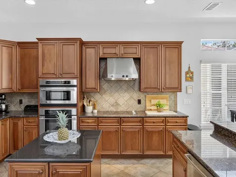 561 Harriswood Court Davenport FL 33837
