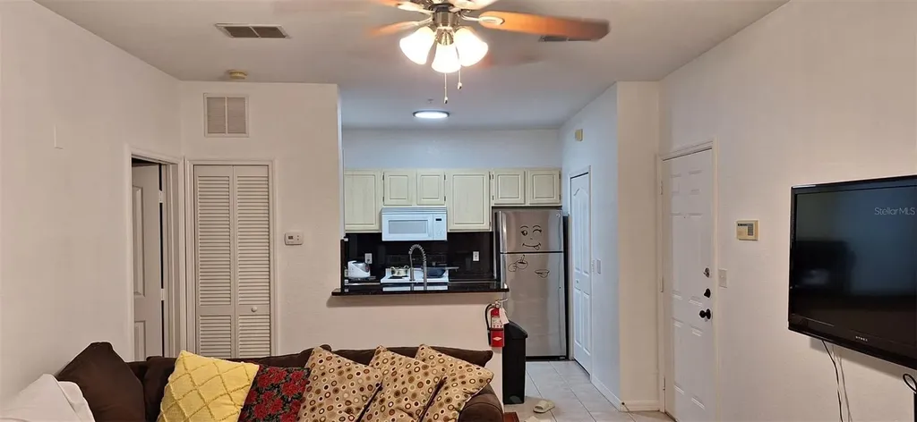 8927 Legacy Court Kissimmee FL 34747