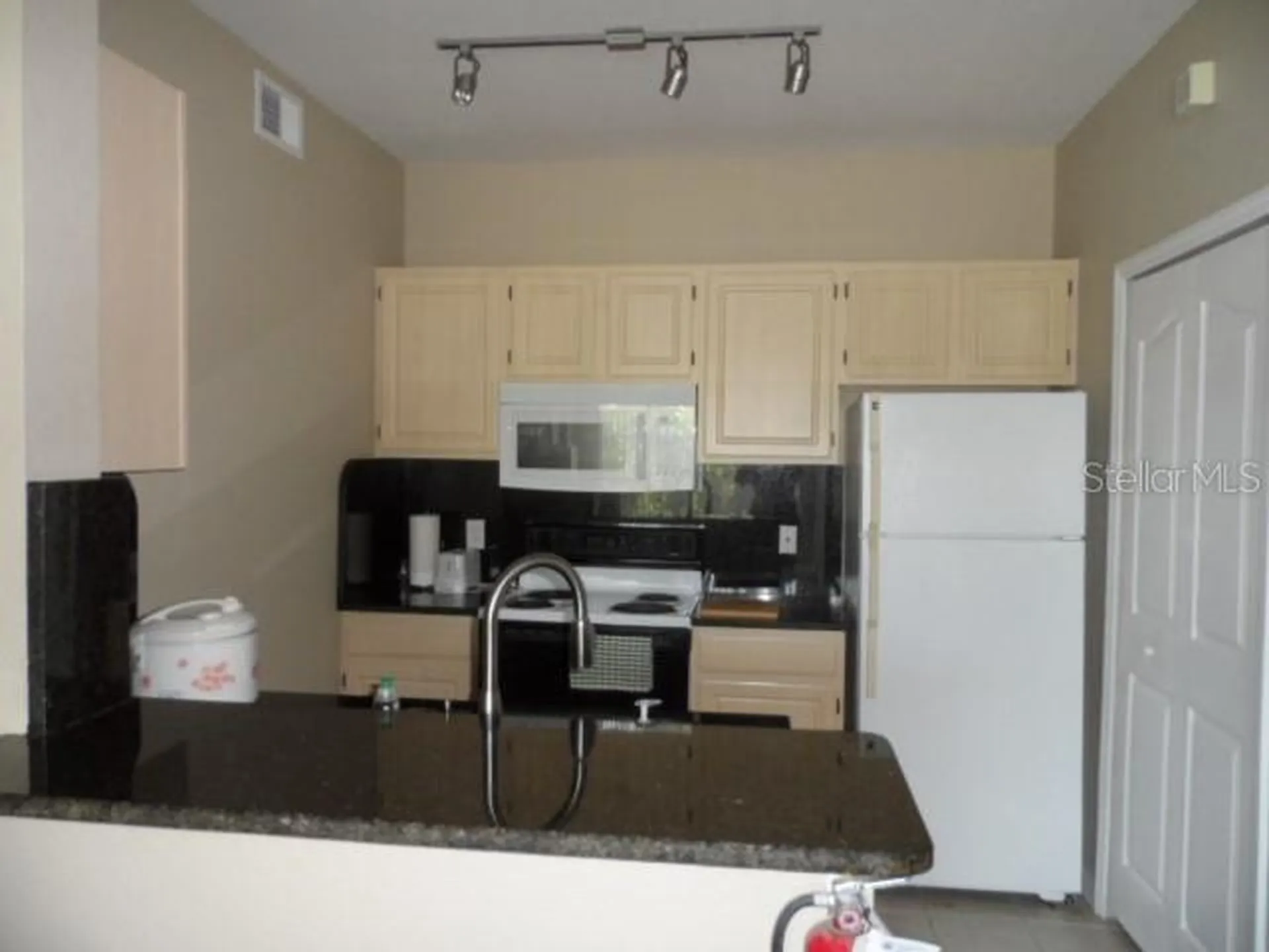 8927 Legacy Court Kissimmee FL 34747