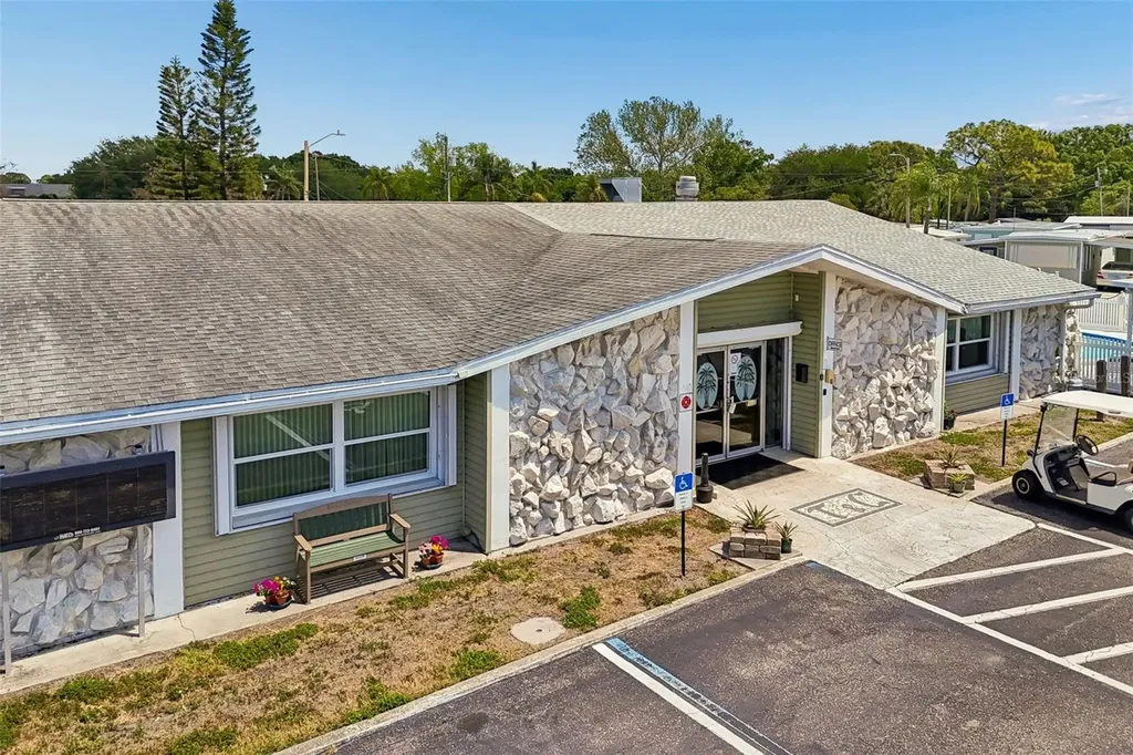 1915 Seminole Boulevard Largo FL 33778