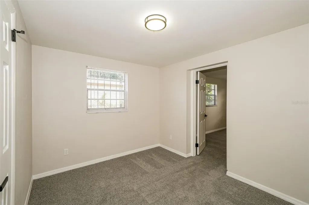 2614 E Cayuga Street Tampa FL 33610