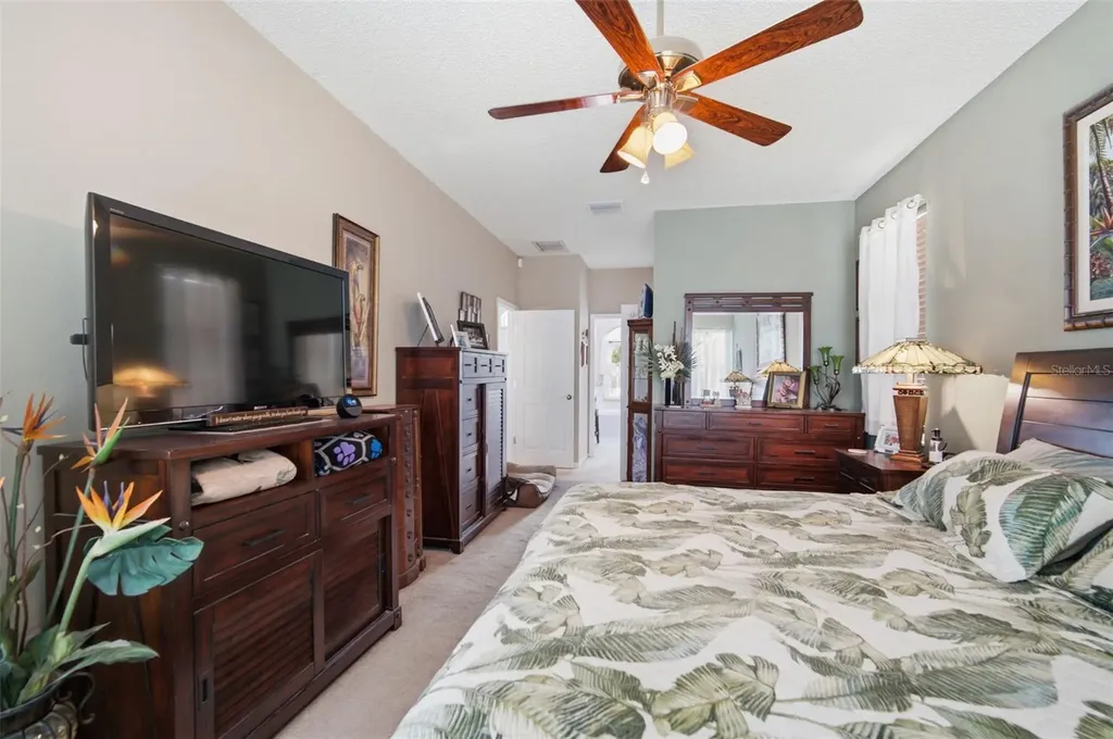 11201 Saint Andrews Court Riverview FL 33579