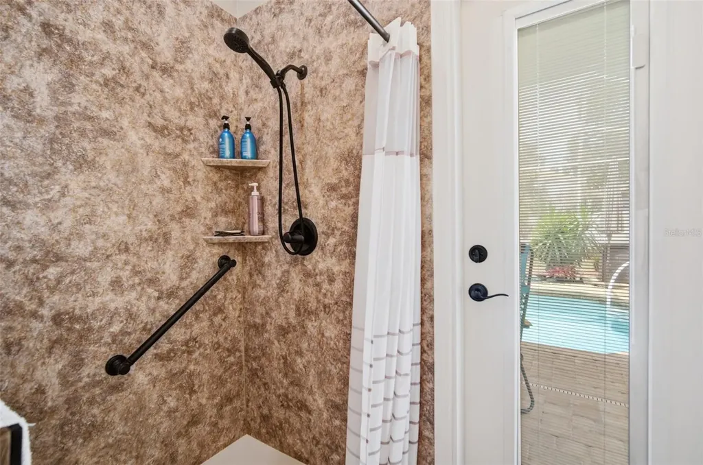 11201 Saint Andrews Court Riverview FL 33579