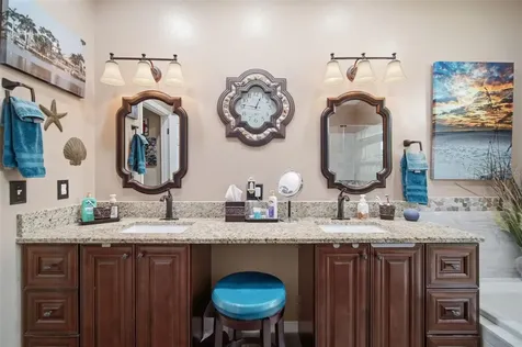 11201 Saint Andrews Court Riverview FL 33579
