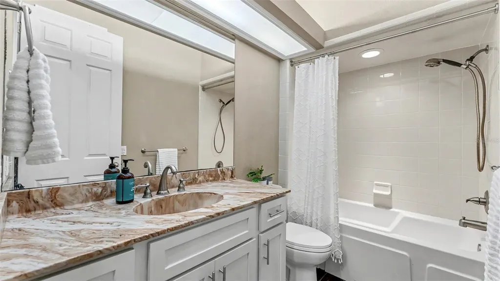 1801 Sandhill Lane Winter Haven FL 33884