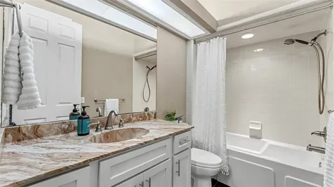 1801 Sandhill Lane Winter Haven FL 33884