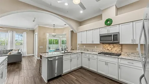1801 Sandhill Lane Winter Haven FL 33884
