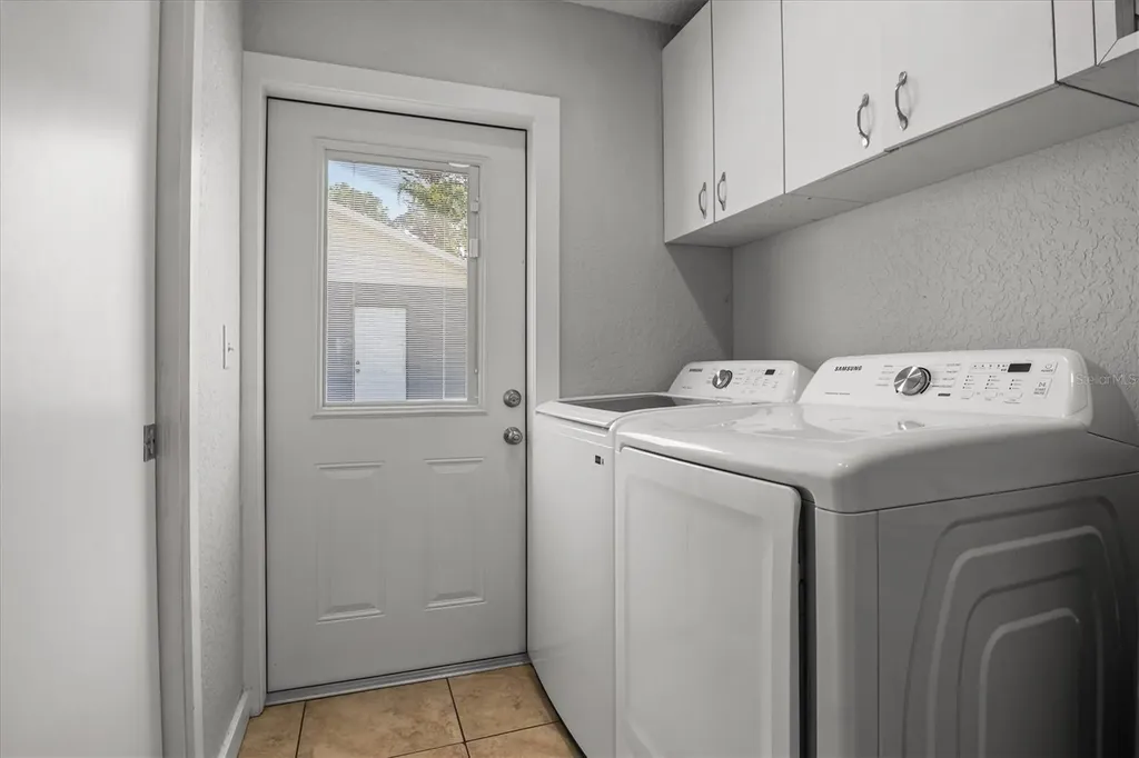 683 E Brookins Avenue Eagle Lake FL 33839