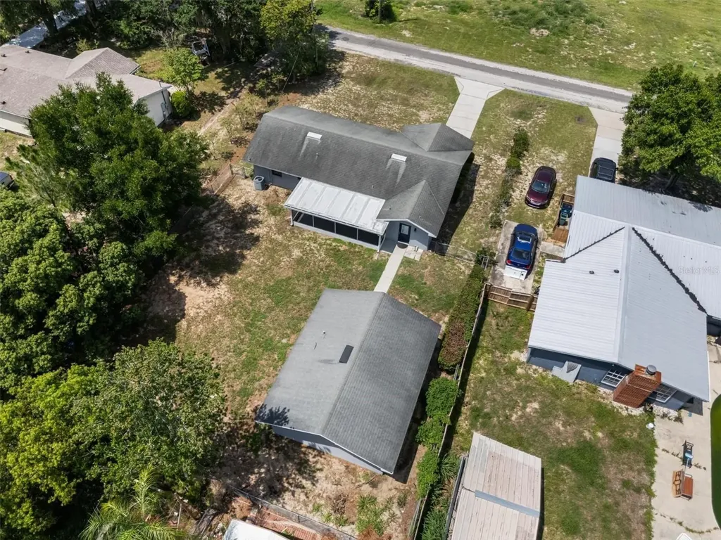 683 E Brookins Avenue Eagle Lake FL 33839