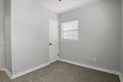 683 E Brookins Avenue Eagle Lake FL 33839