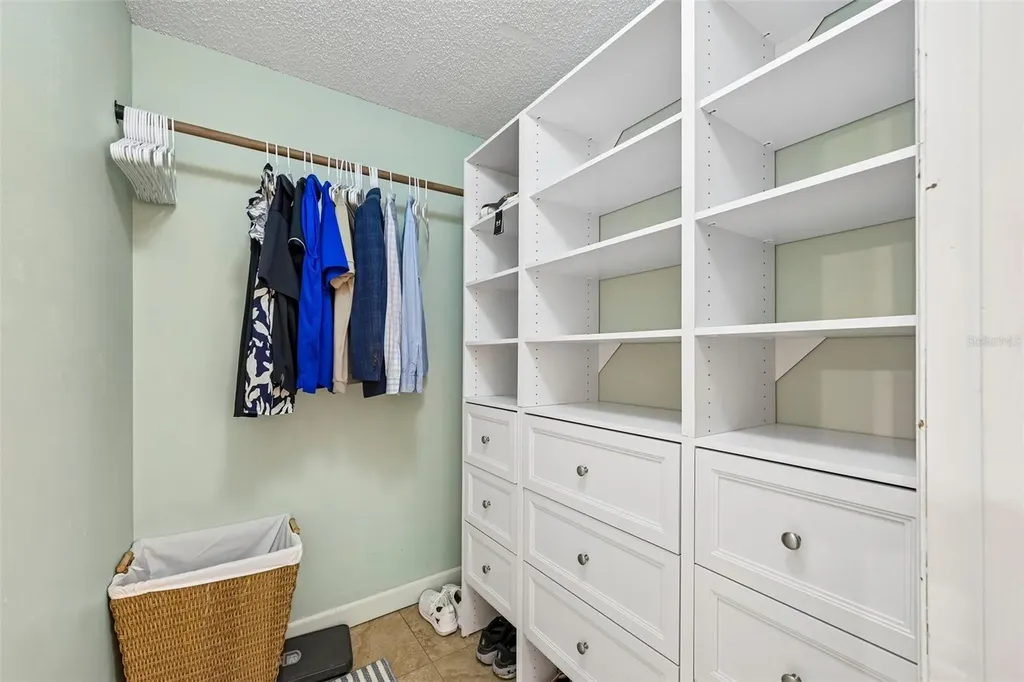4712 Glenbrooke Drive Sarasota FL 34243